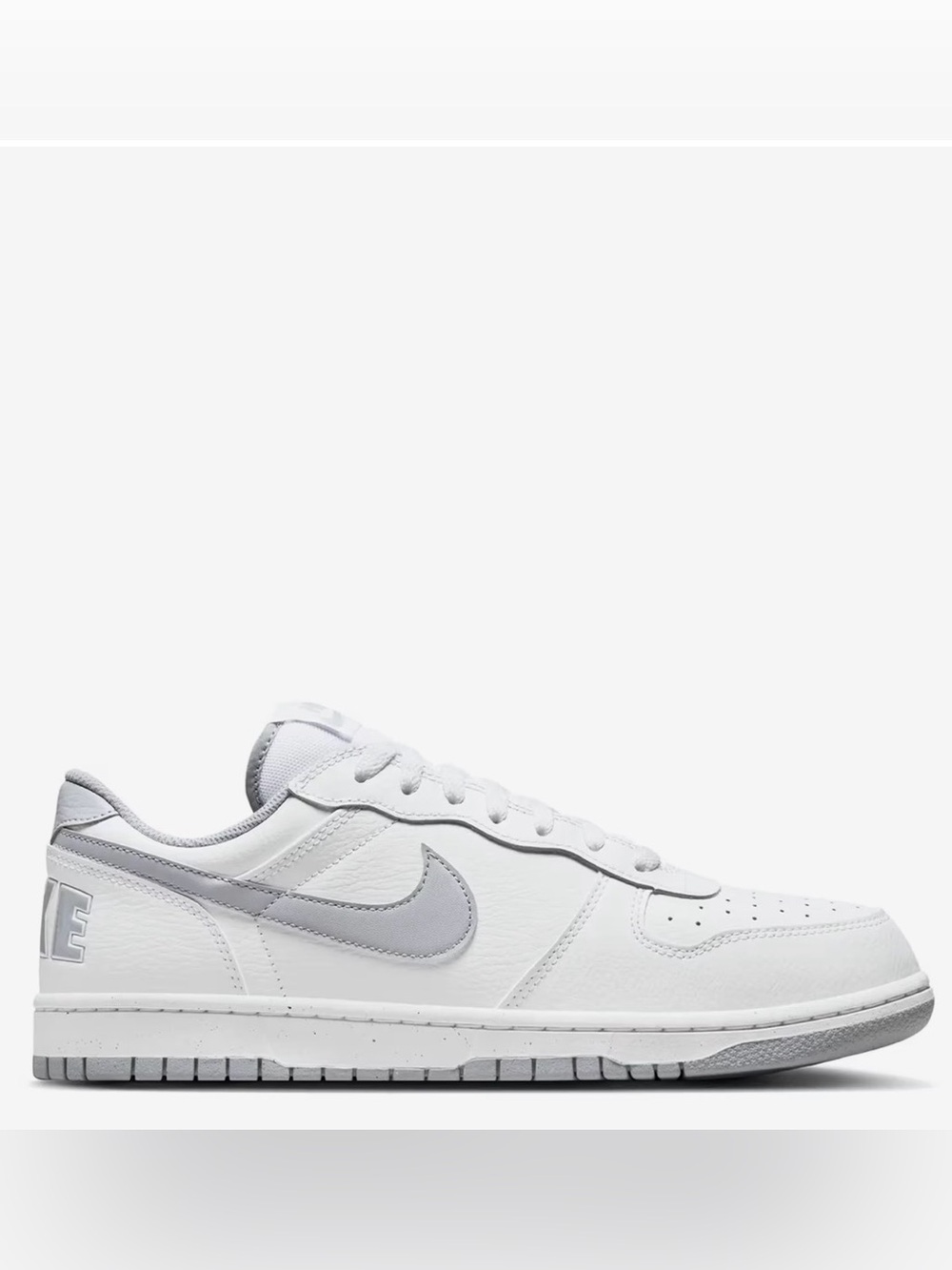 Nike White & Light Gray Low-Top Sneakers with Gray Swoosh